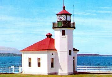 Photo of Alki Point Lighthouse