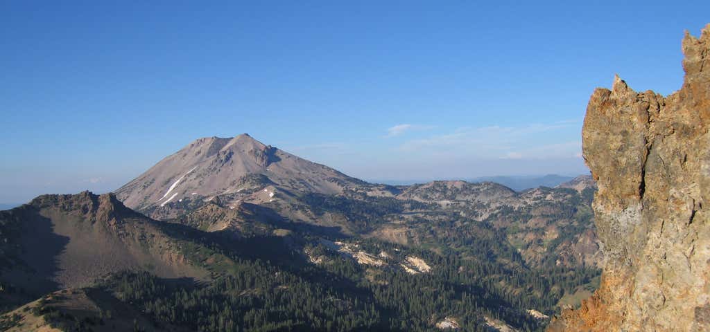 Photo of Brokeoff Volcano