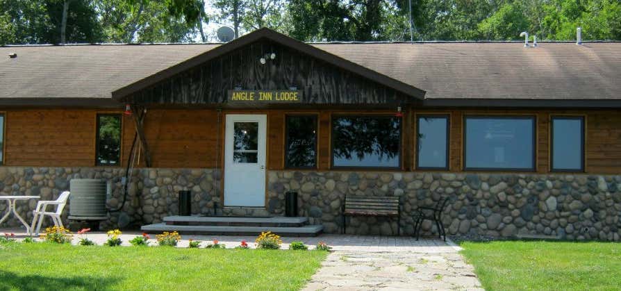 Photo of Angle Inn Lodge