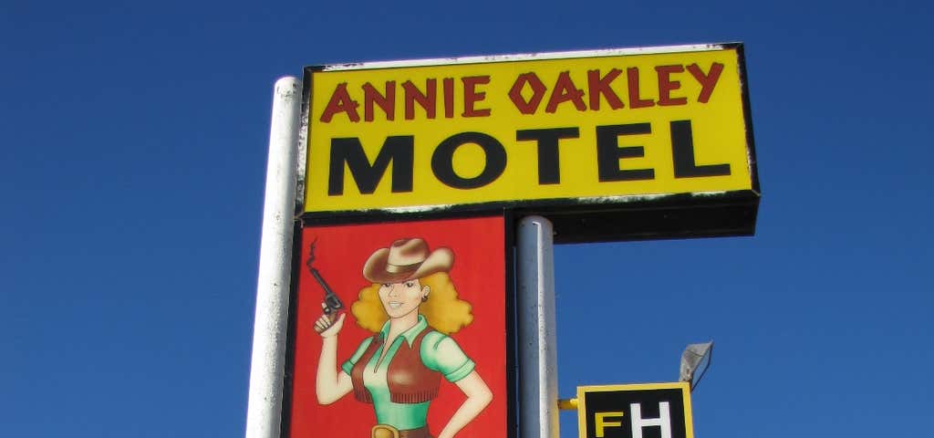 Photo of Annie Oakley Motel