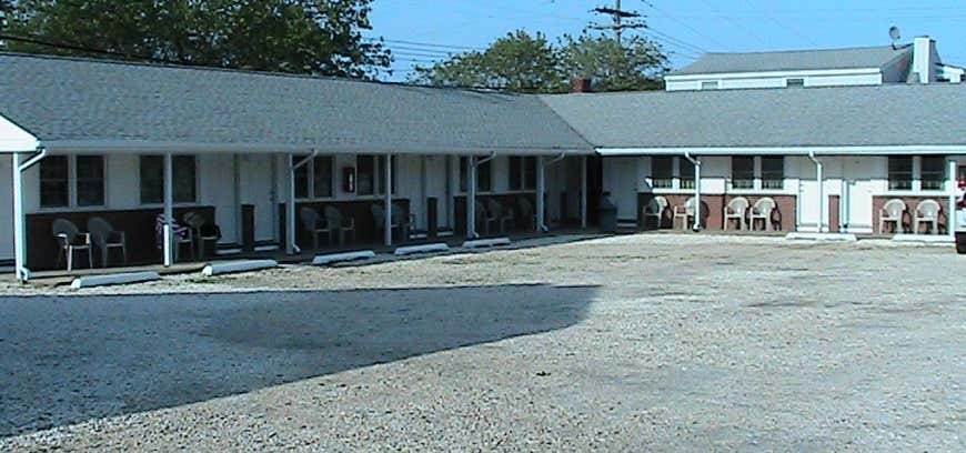 Photo of Broadway Court Motel