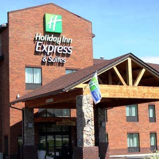 Holiday Inn Express And Suites Donegal 