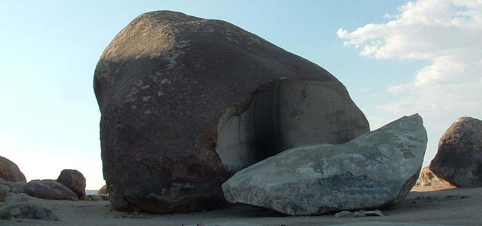 Photo of Giant Rock