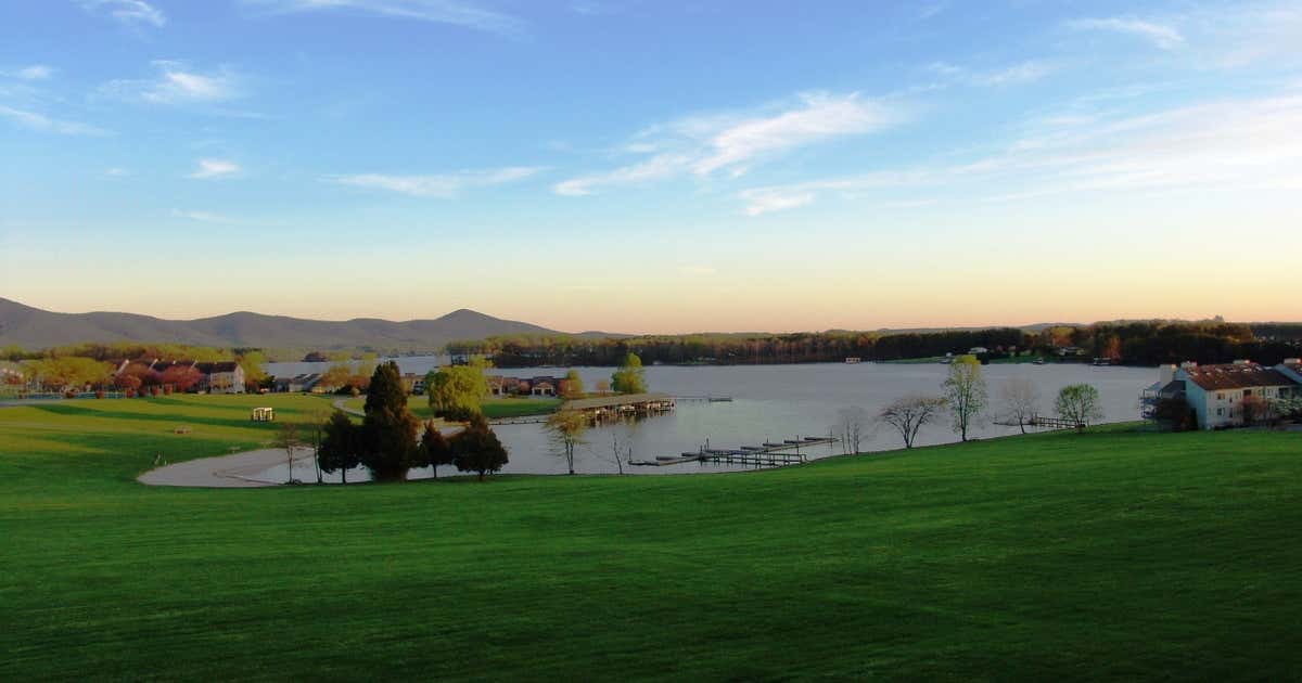 Bernard's Landing Resort, Roadtrippers