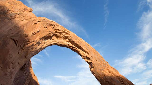 Corona Arch Moab Ut Roadtrippers