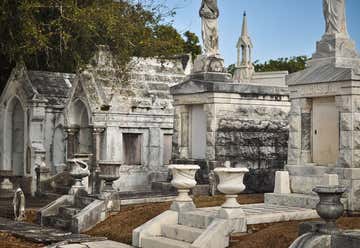 Photo of Metairie Cemetery