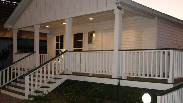 Hank Aaron's Childhood Home & Museum, Mobile - AL
