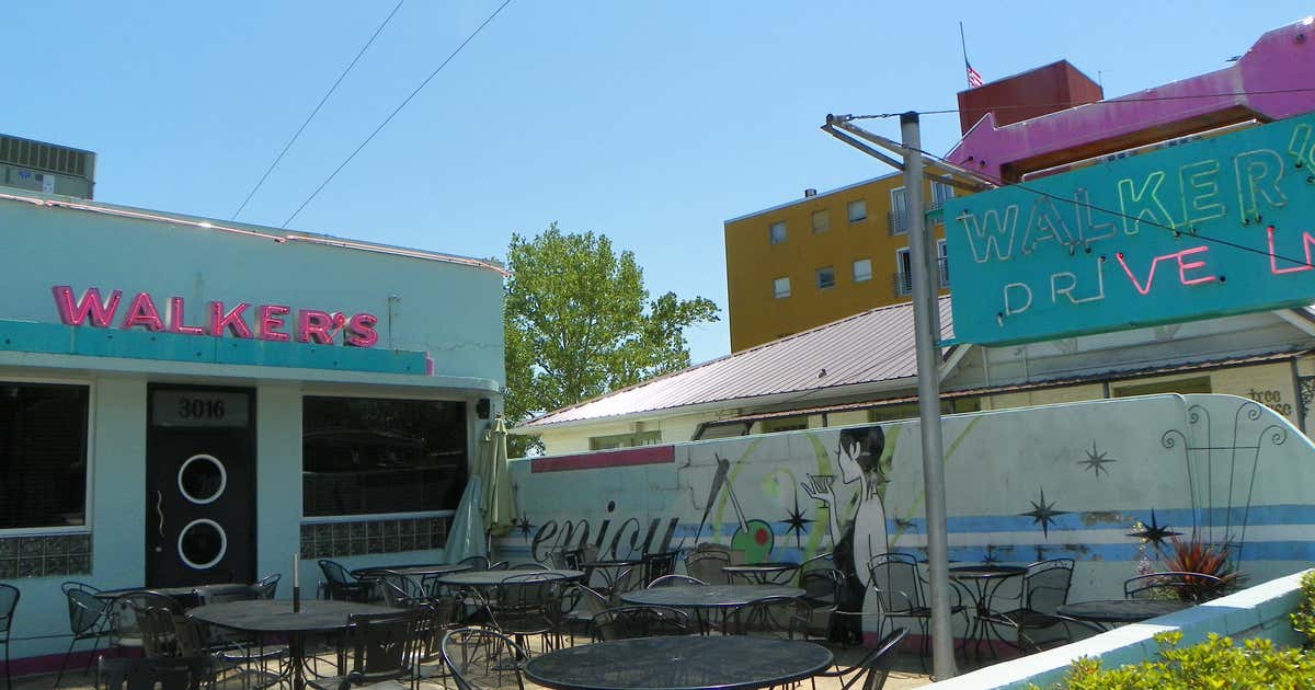 Walker’s DriveIn, Jackson Roadtrippers
