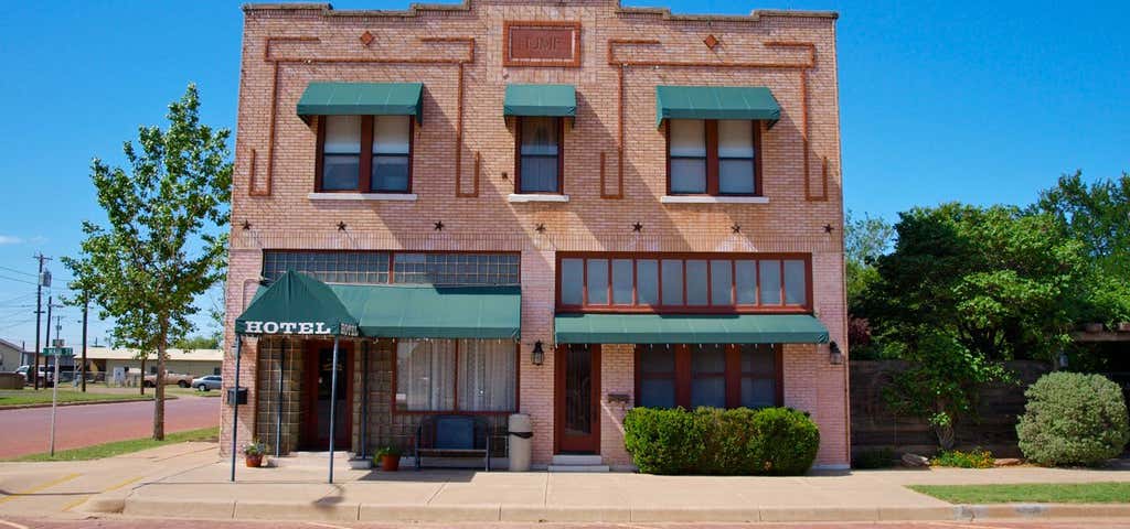 Photo of Hotel Garza Bed and Breakfast