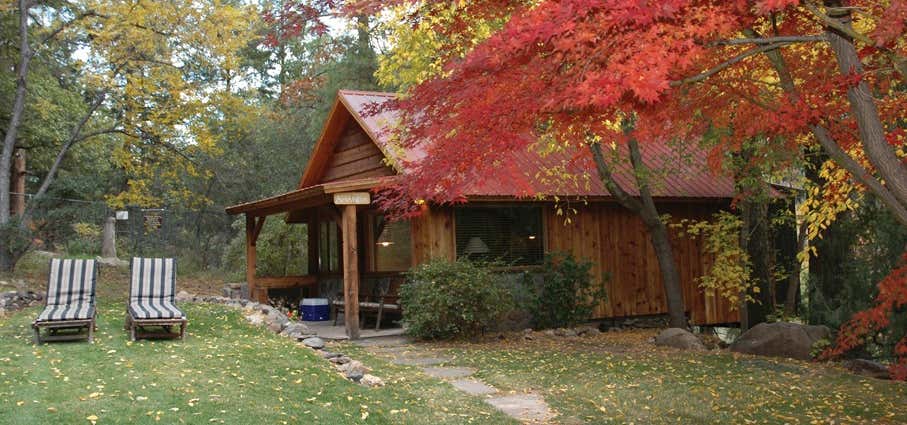 Photo of Garland's Oak Creek Lodge