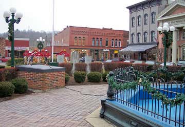 Photo of Historic Square Arts District in Nelsonville