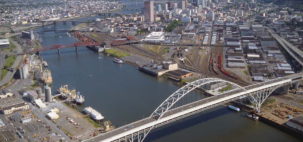 Photo of Willamette River - Downtown Portland