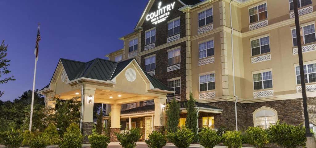 Photo of Country Inn & Suites by Radisson, Asheville at Asheville Outlet Mall, NC
