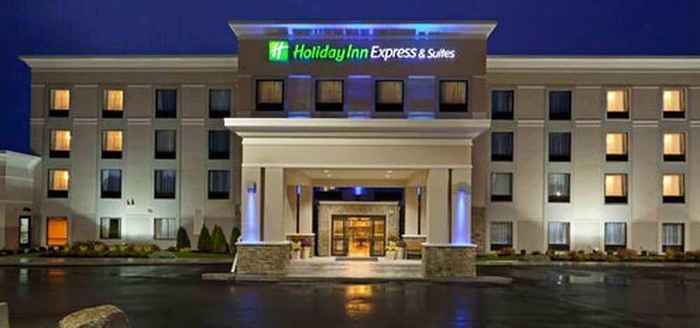 Photo of Holiday Inn Express & Suites Malone
