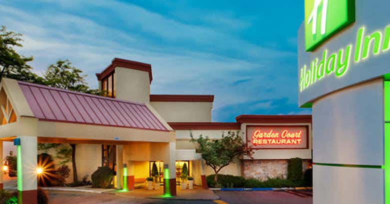 Holiday Inn WestburyLong Island, Carle Place Roadtrippers