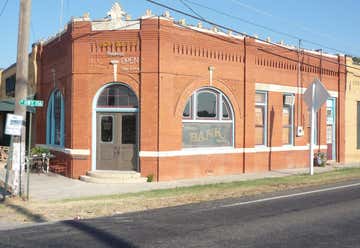 Photo of Ponder Bank Building