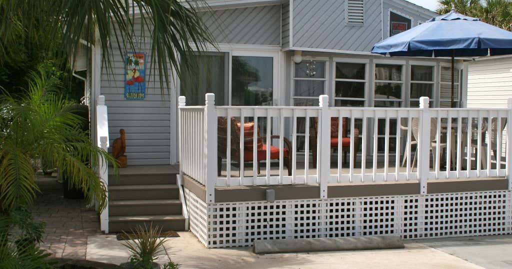 Ocean View RV & Mobile Home Court, Satellite Beach Roadtrippers