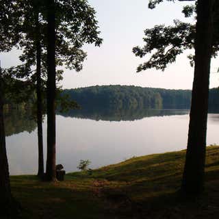 Camping at Natchez Trace State Park
