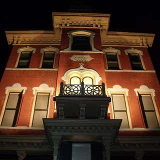 ST. CHARLES GHOST TOURS