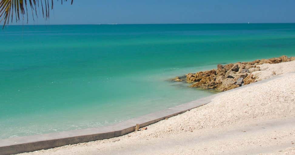 Crescent Beach, Siesta Key | Roadtrippers