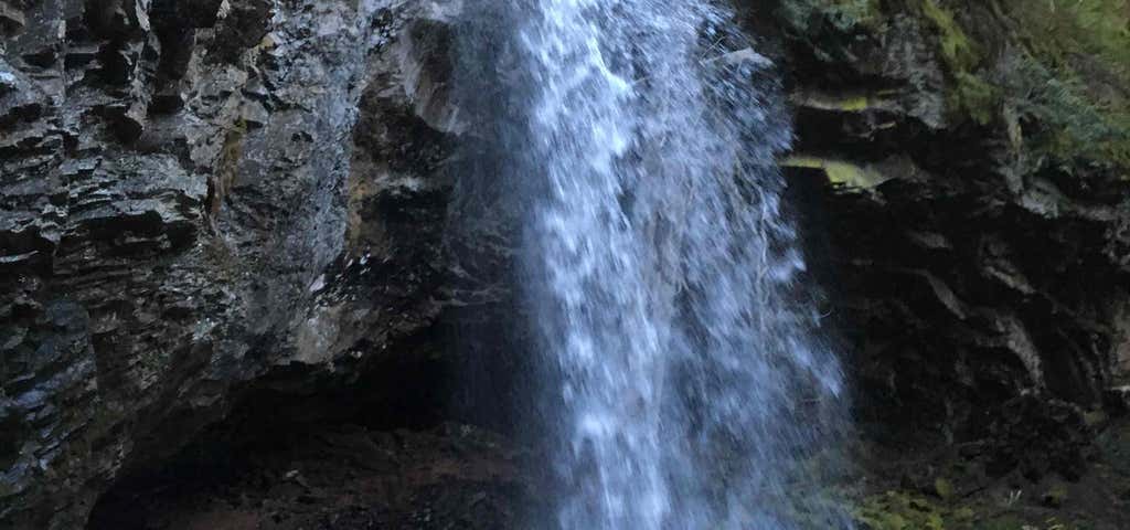 Photo of Grotto Falls