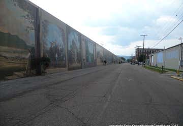 Photo of Portsmouth Floodwall Murals