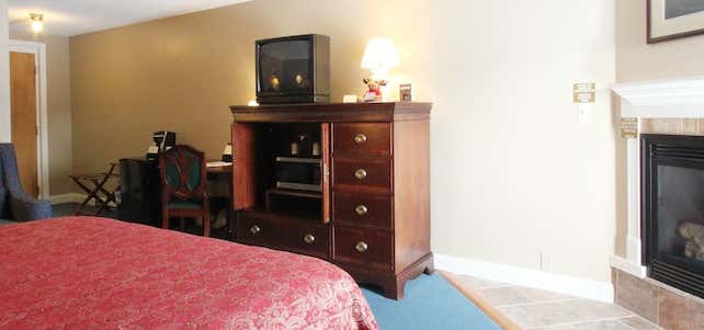 Photo of Fireside Inn & Suites At Lake Winnipesaukee