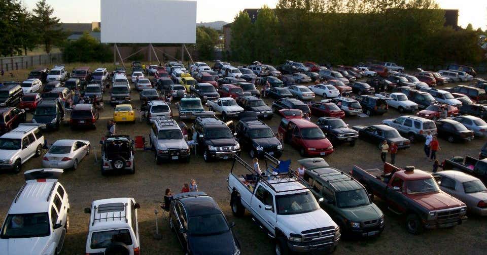 99w DriveIn, Newberg Roadtrippers