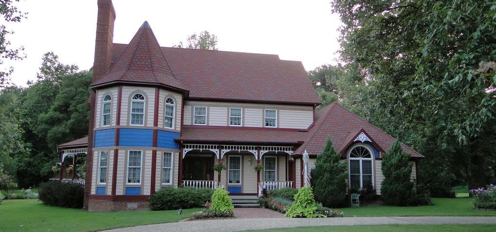 Photo of Apple Crest Inn Bed and Breakfast