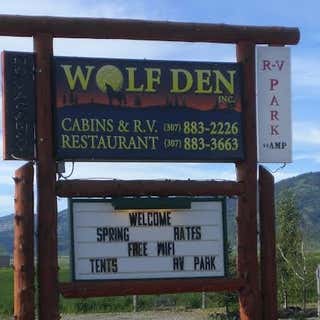 Wolf Den Log Cabin Motel & RV Park