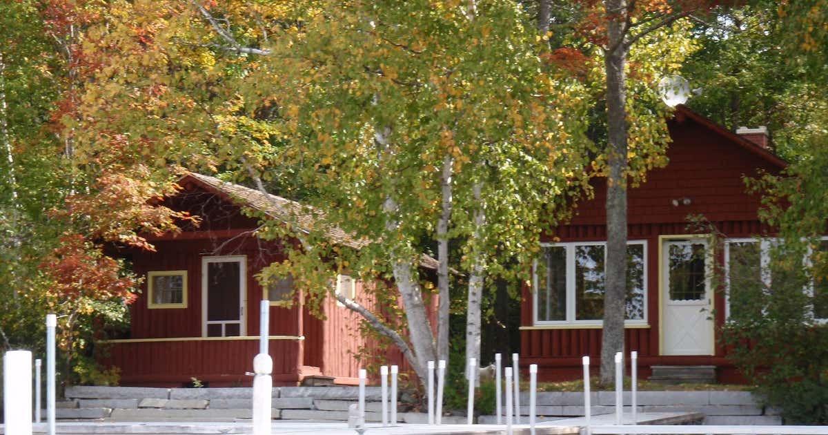 Point Passadumkeag River Cabins, Passadumkeag Roadtrippers