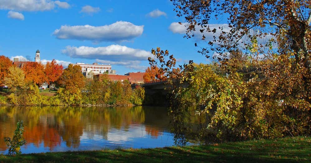 Muskingum River Park, Marietta Roadtrippers