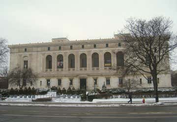 Photo of Detroit Main Library