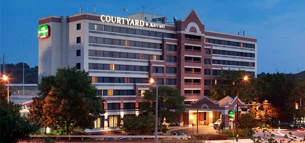 Photo of Courtyard by Marriott Alexandria Old Town/Southwest