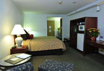 Photo of La Quinta Inn and Suites Tacoma