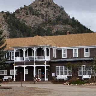 Elkhorn Lodge and Guest Ranch