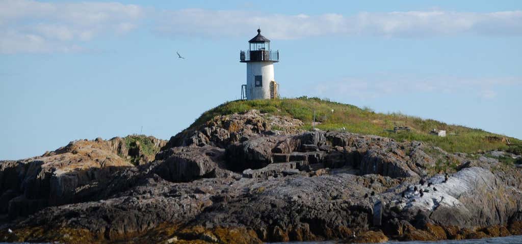 Photo of Pond Island Lighthouse