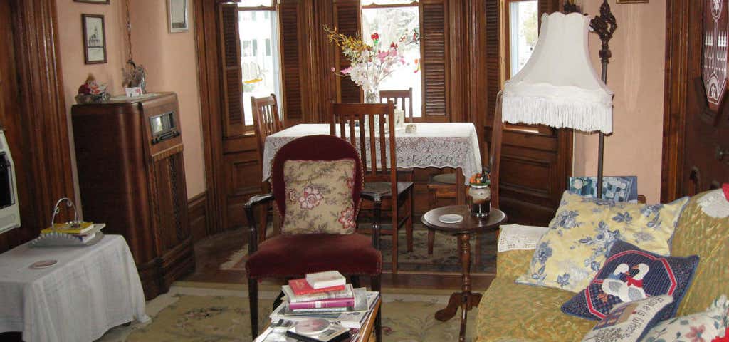 Photo of Lake Street Manor Bed & Breakfast