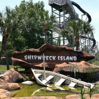 Shipwreck Island Waterpark