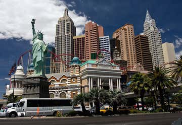Photo of Second Largest Statue of Liberty in Las Vegas