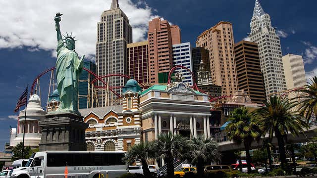 Las Vegas Photo New York New York Hotel Casino Statue of 