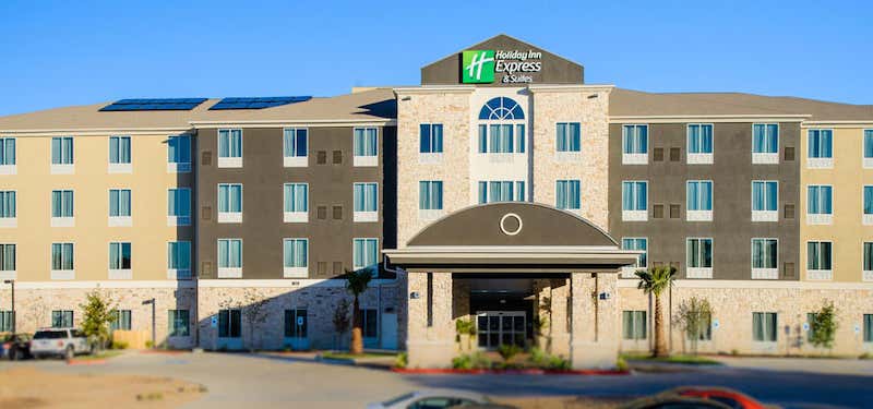 Photo of Holiday Inn Express & Suites Austin NW - Arboretum Area, an IHG Hotel