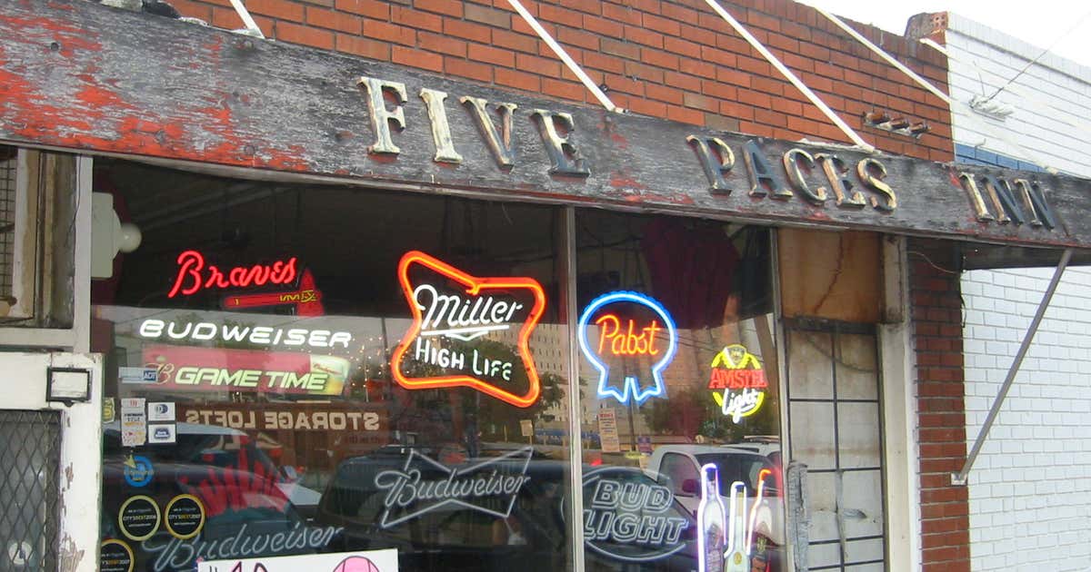 Five Paces Inn, Atlanta Roadtrippers