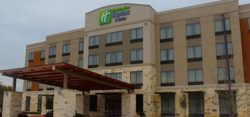 Photo of Holiday Inn Express & Suites Austin South, an IHG Hotel