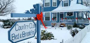 Country Club Bed and Breakfast