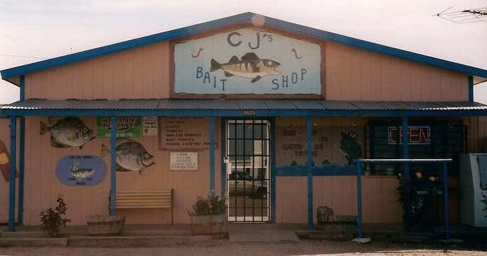 C J's Bait Shop & RV Park, Fritch Roadtrippers