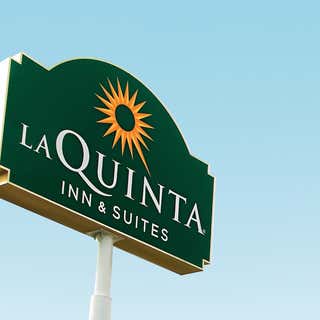 La Quinta Inn by Wyndham Davenport & Conference Center