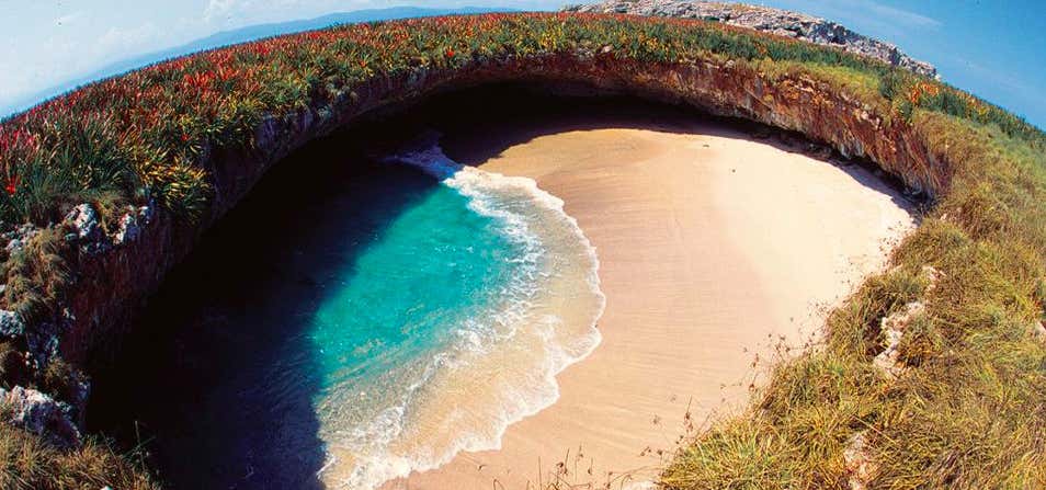 Photo of Hidden Beach (Playa del Amor)