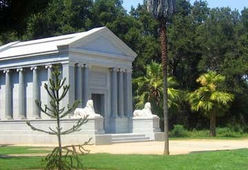 Photo of Stanford Mausoleum