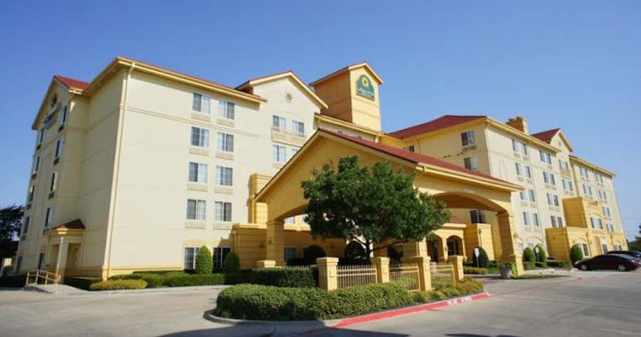 La Quinta Inn & Suites by Wyndham DFW Airport South / Irving, Irving